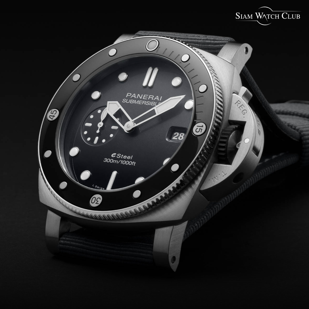 Panerai Submersible จาก AISI 316L BMG-Tech™ และ Carbotech™
