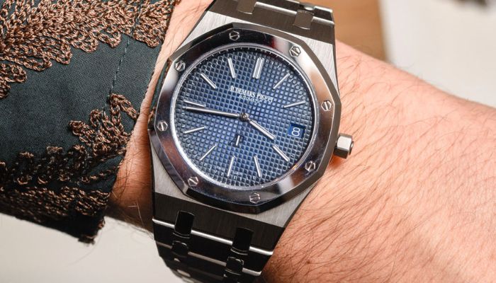 Vacheron Constantin Overseas3