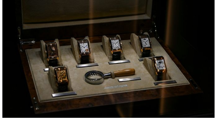 นาฬิกา Jaeger-LeCoultre Reverso