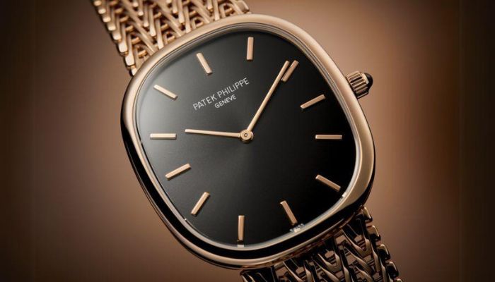 Patek Philippe Golden Ellipse 5738-001