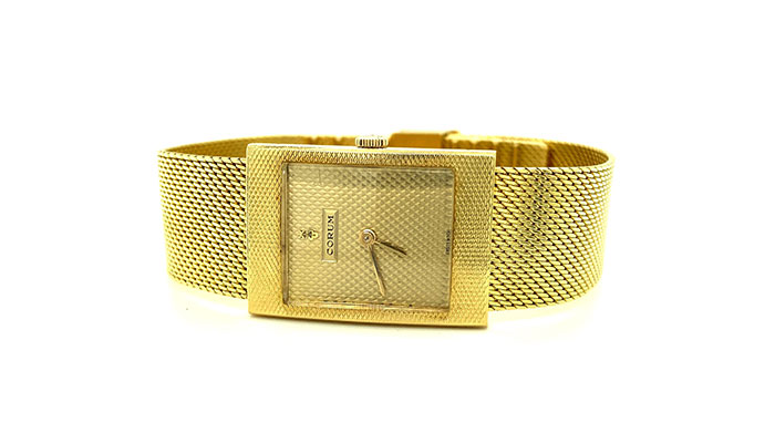 ลงทุน นาฬิกาทองคำ Corum