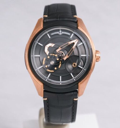 รับซื้อ Ulysse Nardin Freak X 18K Rose Gold