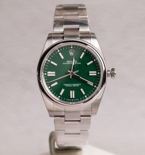 นาฬิกามือสอง Rolex Oyster Perpetual 41mm Green 124300