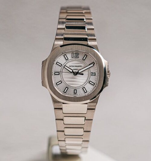 Patek Philippe Nautilus 7011/1G