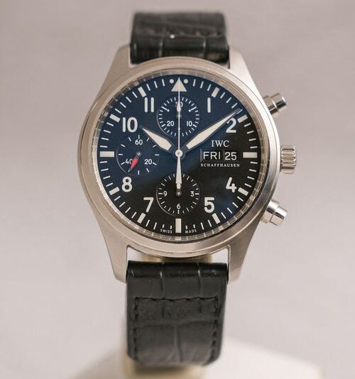 รับซื้อนาฬิกา IWC Pilot Chronograph DayDate IW371701