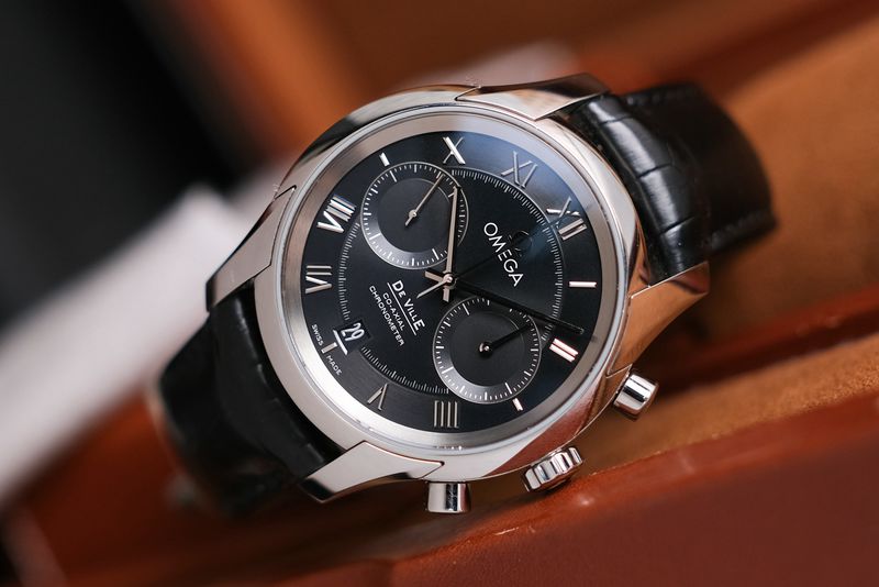 Omega De Ville Co Axial Chronograph Black (1)