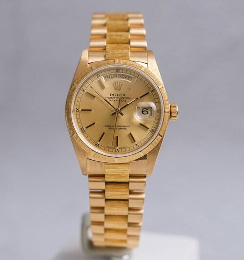 รับซื้อนาฬิกา ROLEX Day Date 36 Full Gold Bark Bracelet 18038
