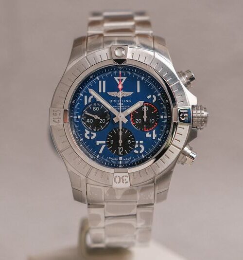 Breitling Avenger Chronograph Blue AB0182