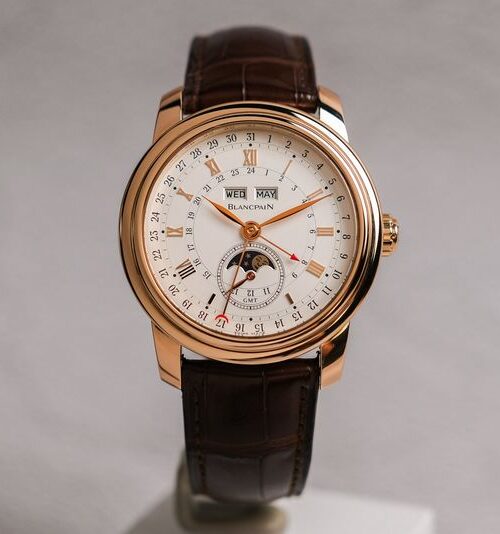 รับซื้อนาฬิกามือสอง Blancpain Le Brassus GMT Moonphase Calendar 18K Rose Gold