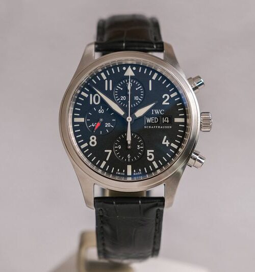 รับซื้อนาฬิกา IWC Pilot Chronograph Day-Date (IW371701)
