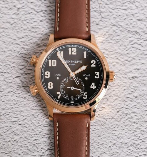 ขายนาฬิกา Patek Philippe Calatrava Pilot Travel Time 5524R-001