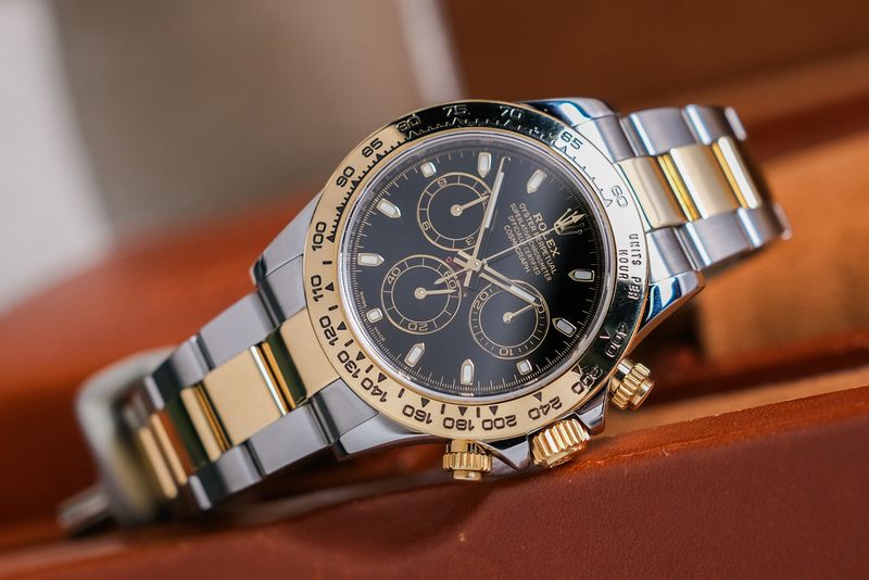 รับซื้อนาฬิกา ROLEX Daytona 2 Tone