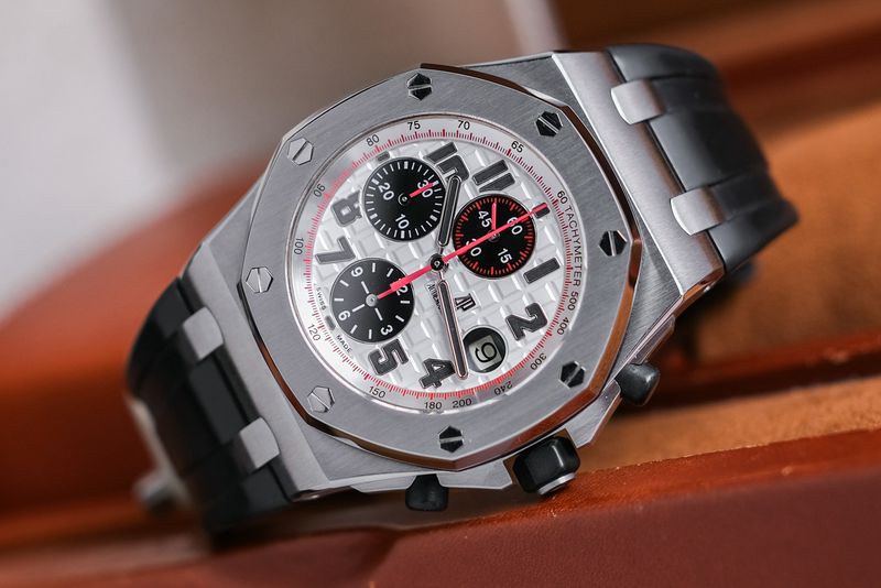 Audemar Piguet Royal Oak Offshore Racing Panda 26170st (1)
