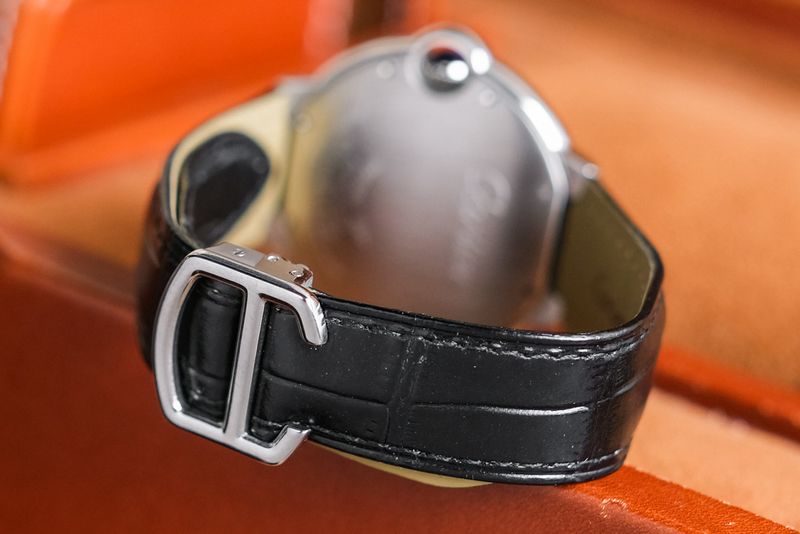 Cartier Ballon Bleu 36 Diamond (5)