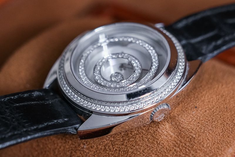 ขายนาฬิกา Chopard Happy Spirit Diamond 18K White Gold Mop