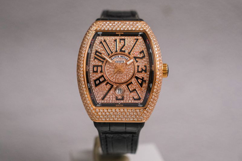 รับซื้อนาฬิกา Franck Muller Vanguard V41 18K Rose Gold Diamond