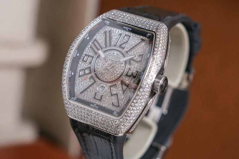 Franck Muller Vanguard V45 Diamond (4)