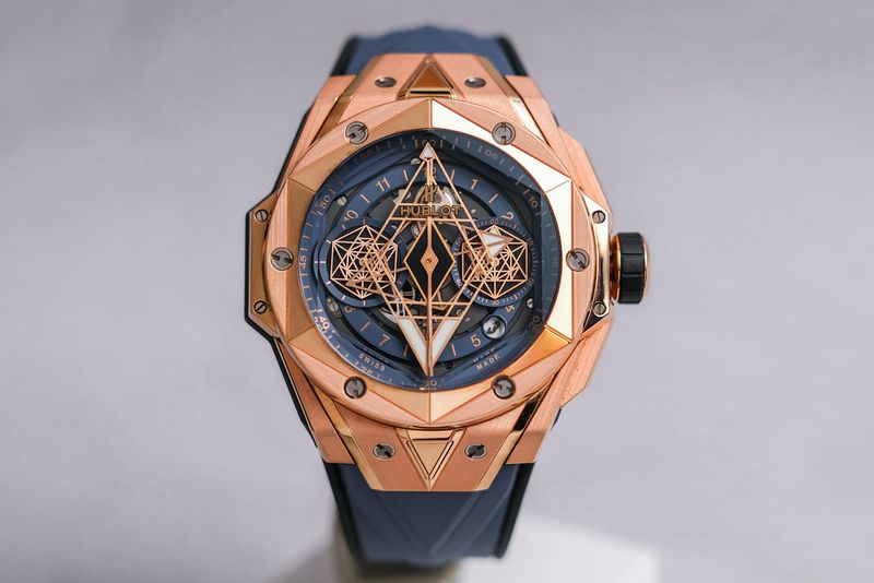 นาฬิกา Hublot Big Bang Sang Bleu 18K Rose Gold Chronograph Limited