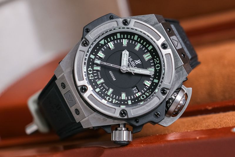 นาฬิกามือสอง Hublot King Power Oceanographique Musee Monaco 4000M Limited Edition solid back case