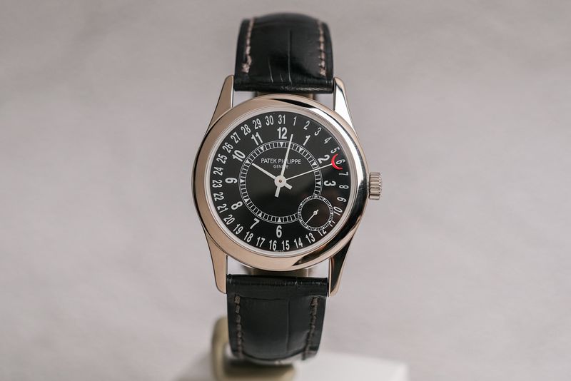 Patek Philippe Calatrava 6000G (4)