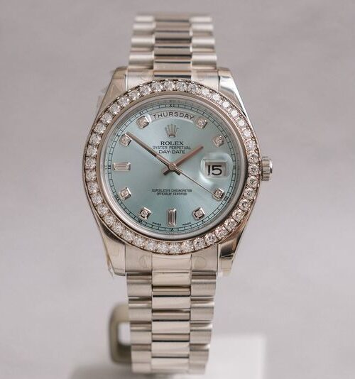 รับซื้อนาฬิกา ROLEX DAY DATE 41 Platinum Diamond Ice Blue 218206