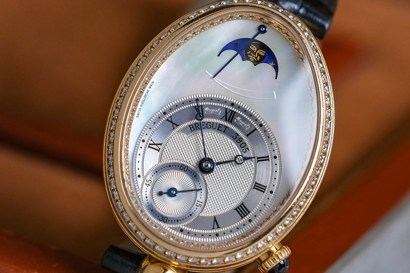 รับซื้อนาฬิกา Breguet Reine de Naples MOP 18K Gold Diamond