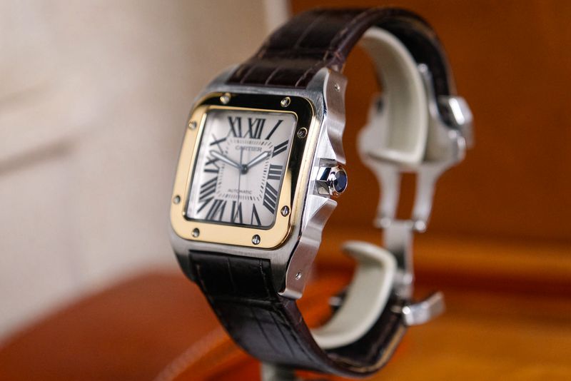 รับซื้อนาฬิกา Cartier Santos 100 W20107X7