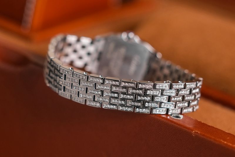 Cartier Santos Demoiselle Ladies Full Diamond stainless steel bracelet