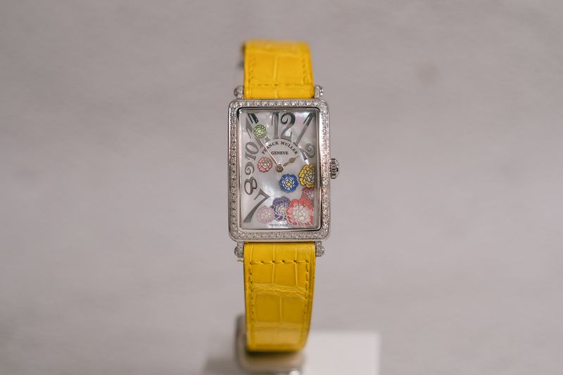 Franck Muller Long Island 952 QZ MOP Diamonds Flowers (5)