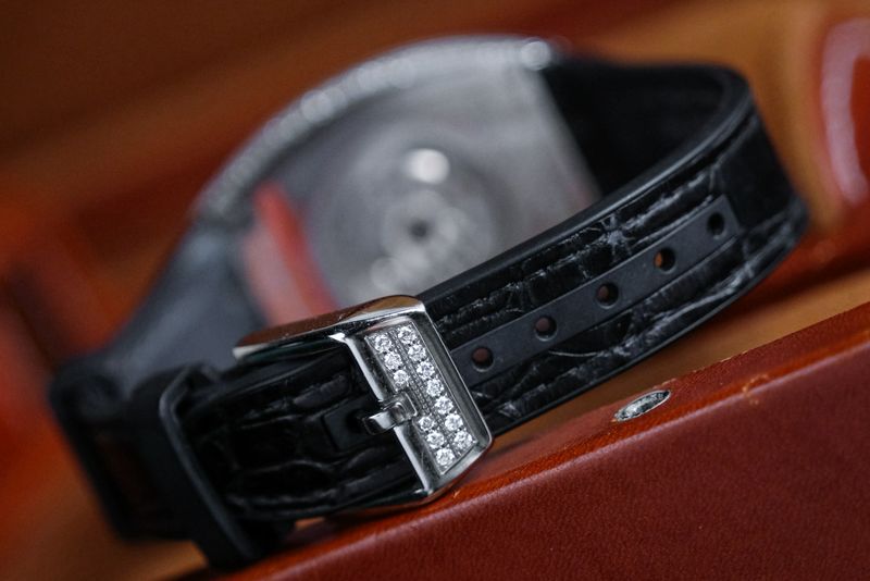 Frank Muller Vanguard V32 Full Diamond leather strap with buckle
