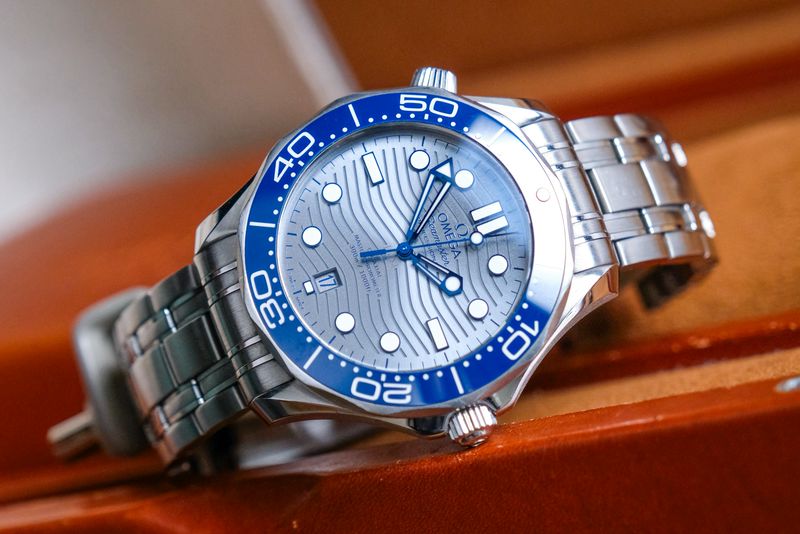 รับซื้อนาฬิกา OMEGA Seamaster Diver 300M