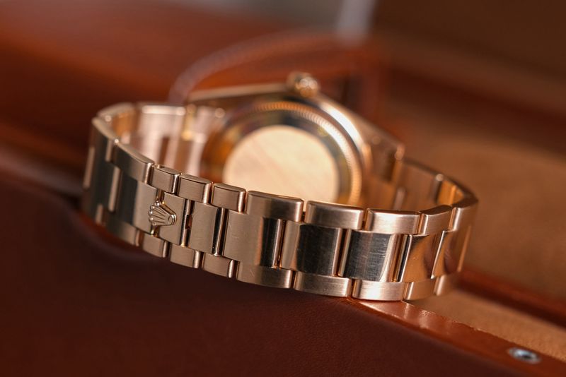 ROLEX DAY DATE 36 Full 18K Rose Gold 118205 (2)