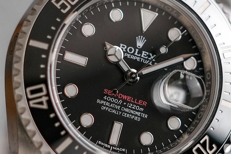 รับซื้อนาฬิกา ROLEX SEA DEWELLER 126660