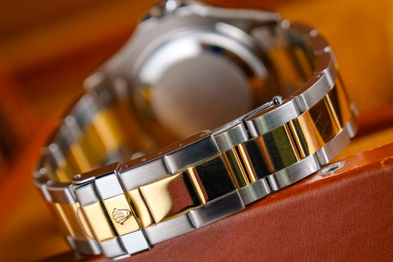 Rolex Yacht Master 34mm Steel 18K Yellow Gold Blue dial (1)