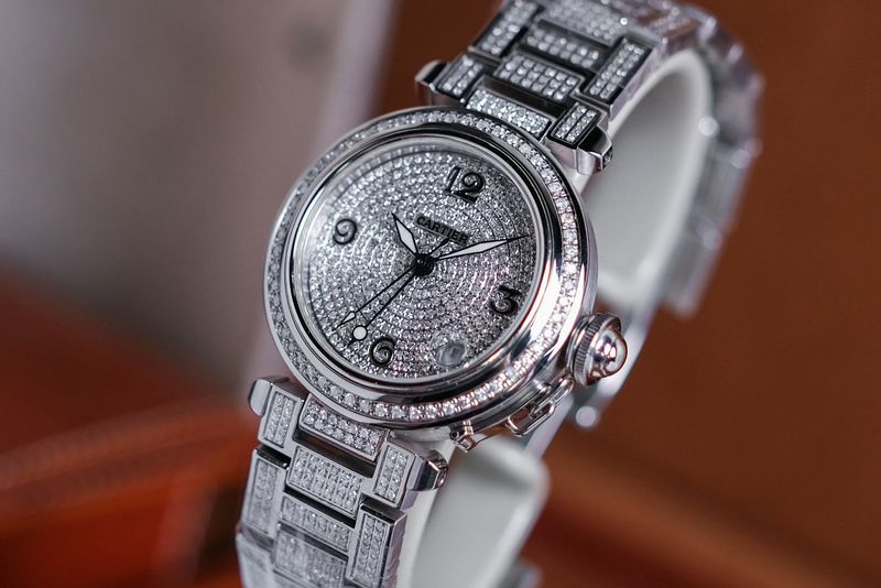 นาฬิกา Cartier Ballon Bleu 36 Diamond