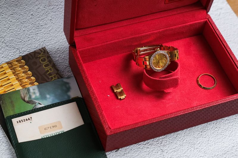 Rolex Lady Full 18K Gold Ref. 67198 (1)