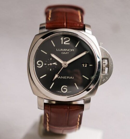Panerai Luminor GMT PAM320
