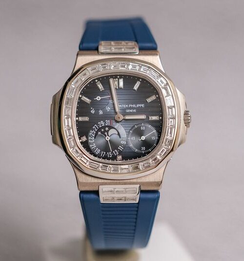 Patek Philippe 5712G 18K White Gold Diamond