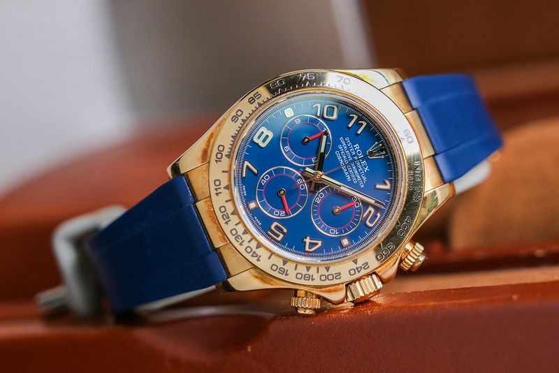 Rolex Daytona Blue Racing 18K Gold 116518 (1)