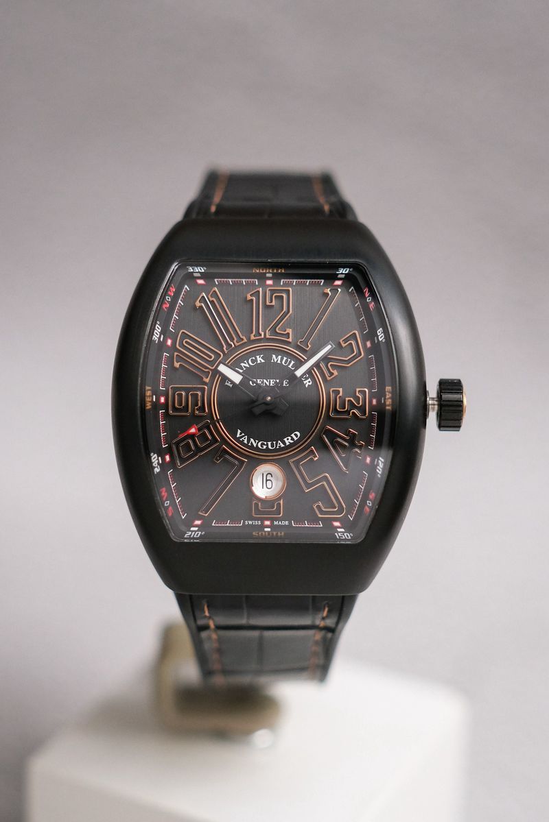 Franck Muller Vanguard V41 Titanium Black Gold (4)