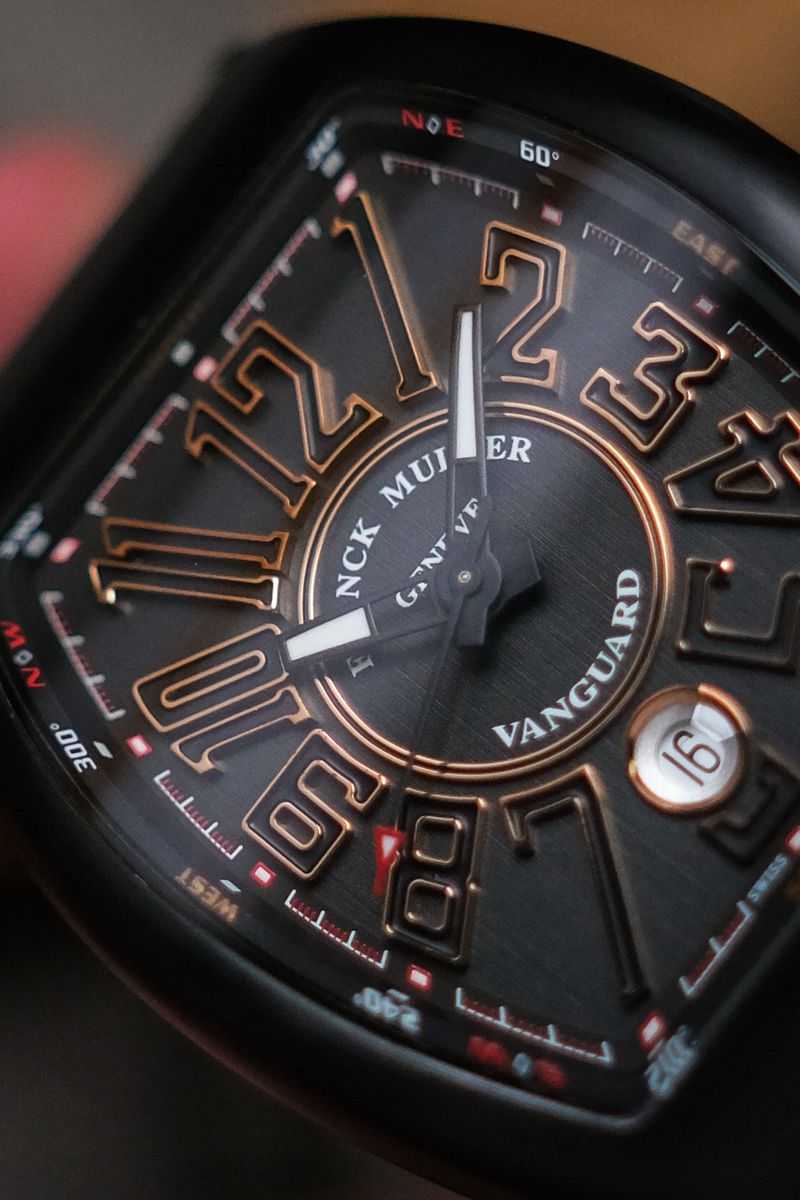 Franck Muller Vanguard V41 Titanium Black Gold (6)