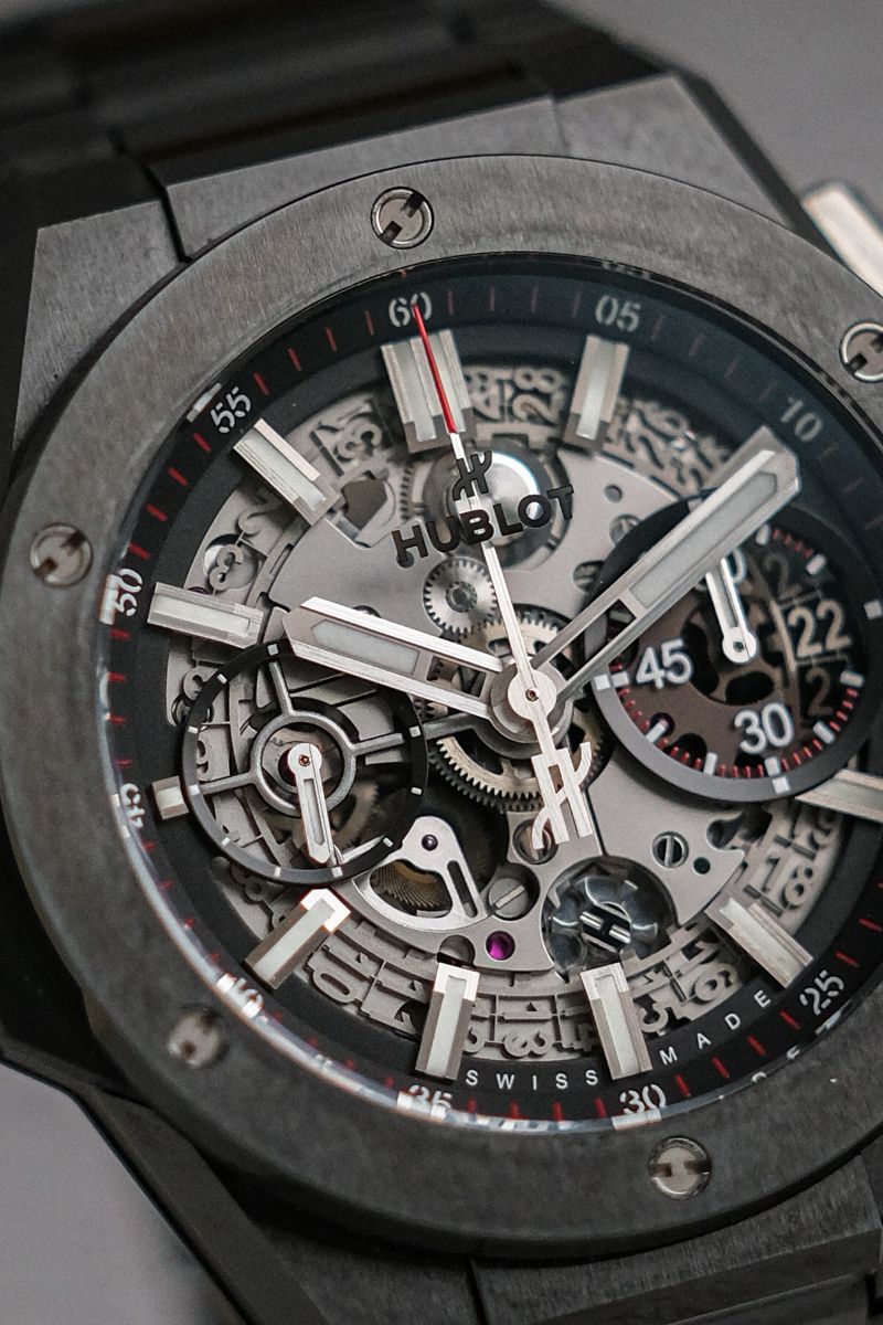 นาฬิกาของแท้ Hublot Integrated Black Ceramic 42mm