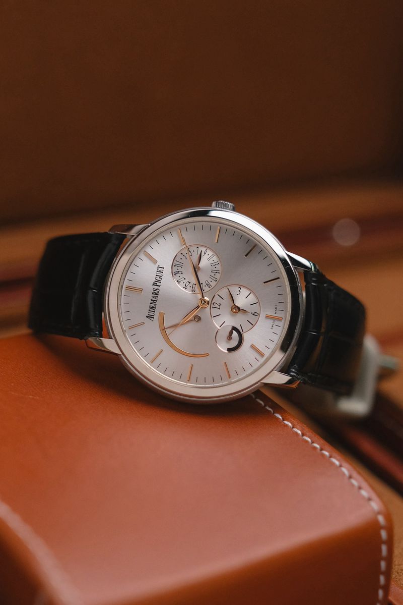 Audemars Piguet Jules Audemars Dual Time 18k White Gold Ref 26380BC (1)