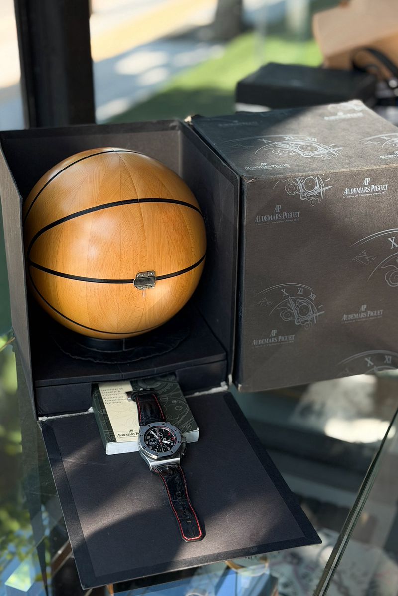 นาฬิกามือสอง Audemars Piguet Offshore 26133ST Limited Edition Shaquille O’Neal Limited Edition