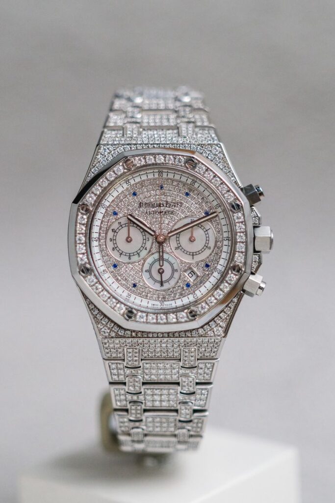 ขายนาฬิกา Audemars Piguet Royal Oak Chronograph Full Diamond 26320st