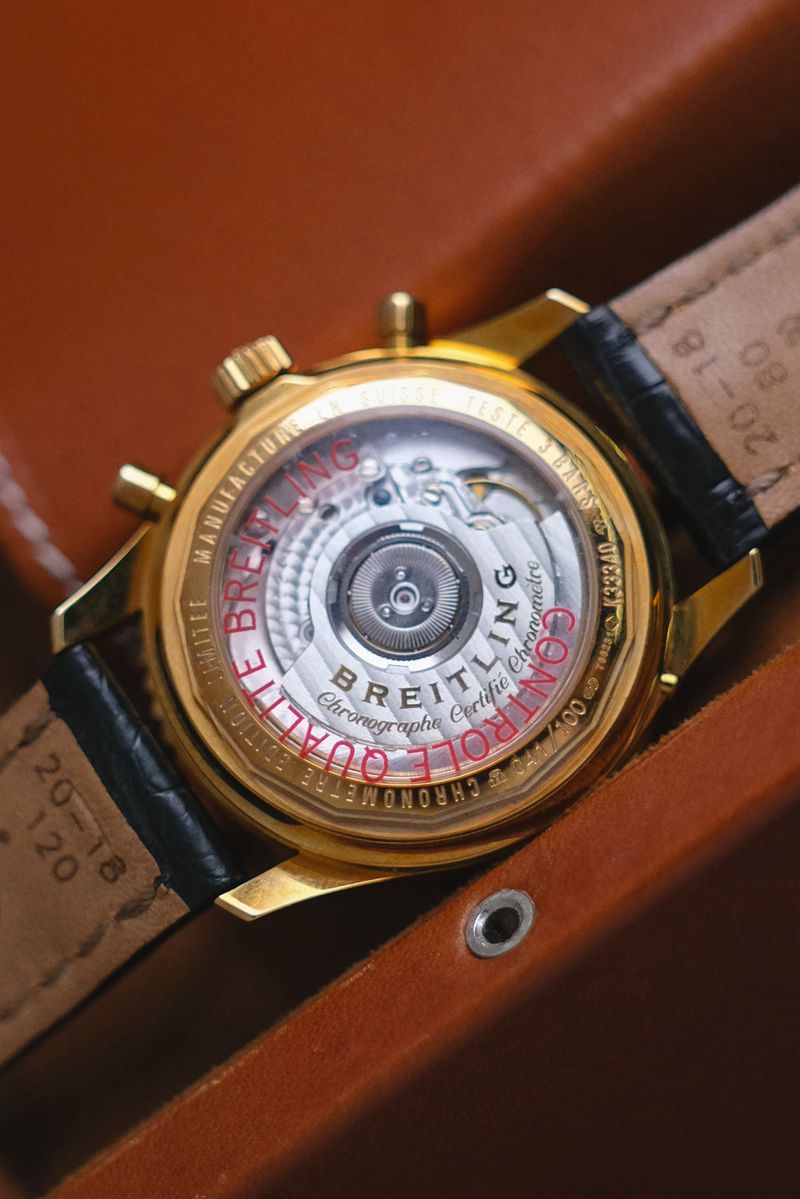 Breitling Navitimer Quatre 18K Rose Gold Limited Edition (1)
