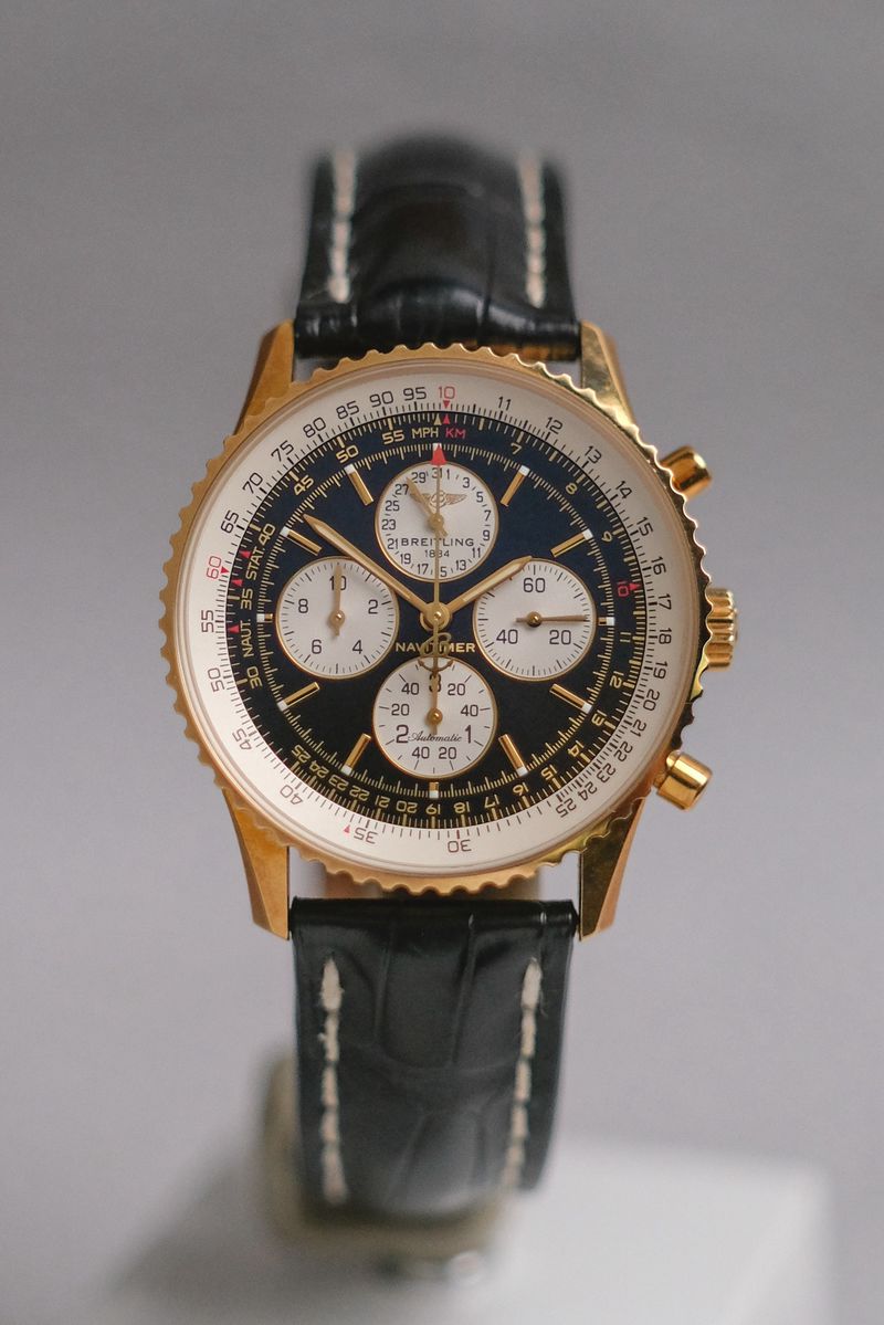 Breitling Navitimer Quatre 18K Rose Gold Limited Edition (5)