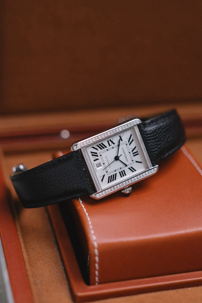Cartier Tank Solo XL Diamond (W5200027) (1)