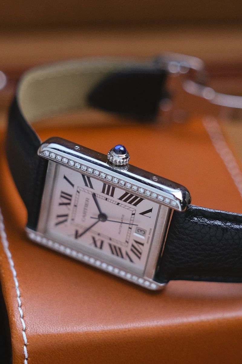 Cartier Tank Solo XL Diamond (W5200027) (4)