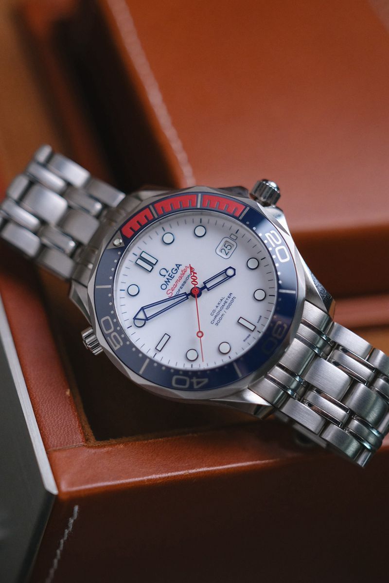 Omega Seamaster Diver 007 Commander’s Watch Limited Edition (1)